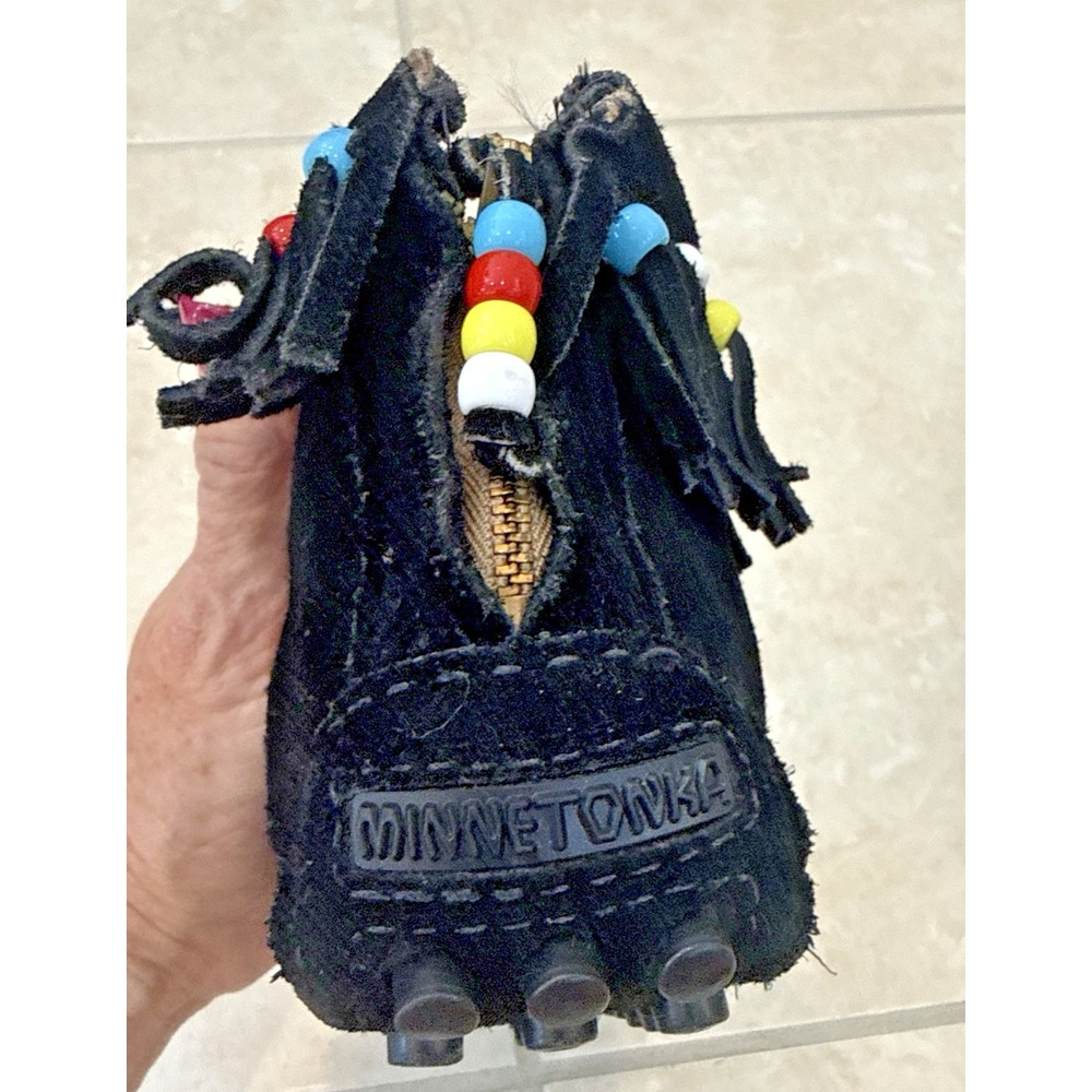 Minnetonka Moccasin Black Fringe Suede Beaded Sz 7 Zipper Hippie Festival Boho - Picture 6 of 8